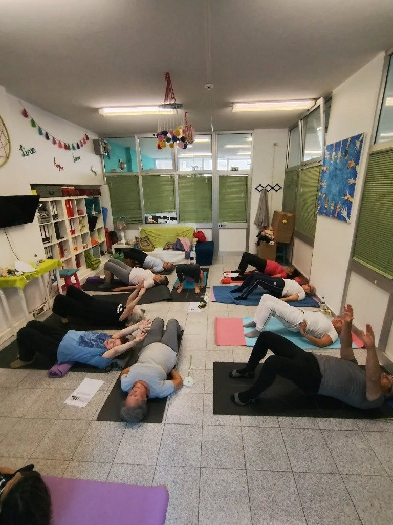 Sessão de mobilidade e bem-estar do programa ConVida no Sementes do Amanhã